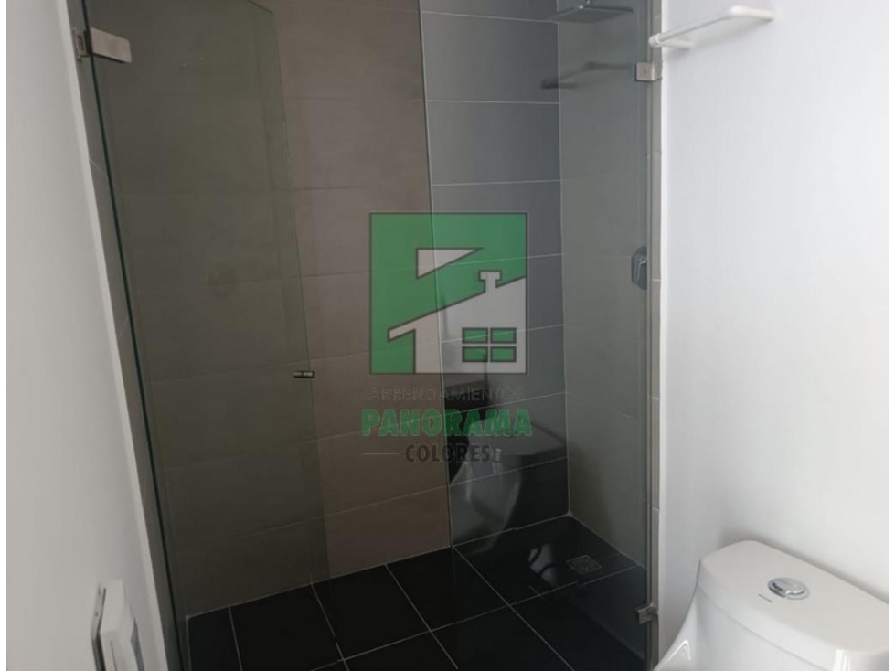 OFICINA EN ARRIENDO SECTOR POBLADO — foto 5