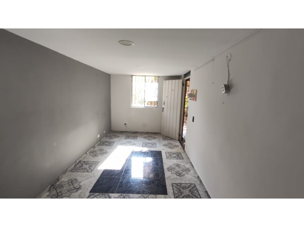 CASA EN VENTA SECTOR ROBLEDO — foto 4