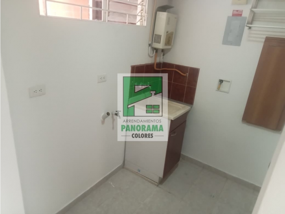 APARTAESTUDIO EN ARRIENDO SECTOR LAURELES — foto 6