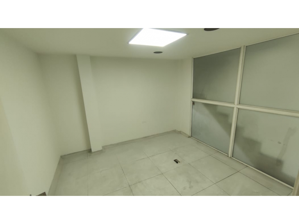 BODEGA EN ARRIENDO UBICADA EN EL SECTOR CARIBE — foto 4