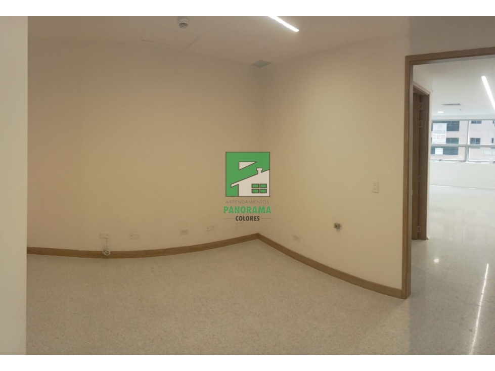 OFICINA - CONSULTORIO EN ARRIENDO SECTOR CIUDAD DEL RIO — foto 4