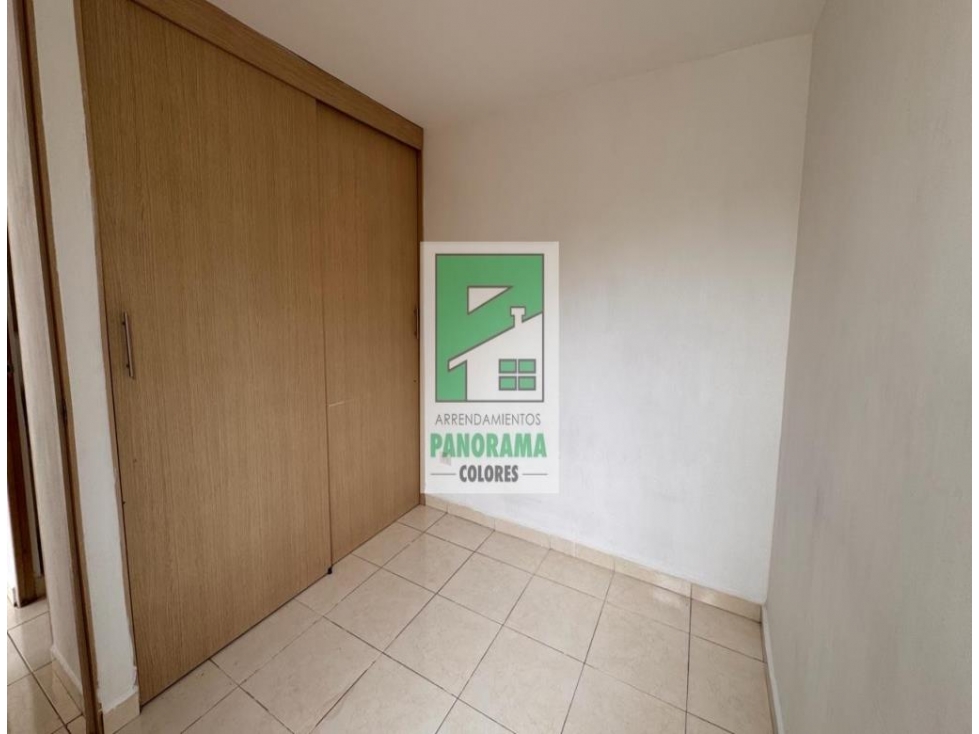 APARTAMENTO EN VENTA SECTOR ROBLEDO — foto 4
