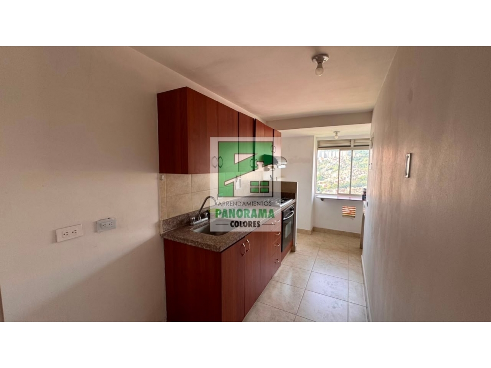 APARTAMENTO EN ARRIENDO SECTOR LOMA DE LOS BERNAL — foto 5