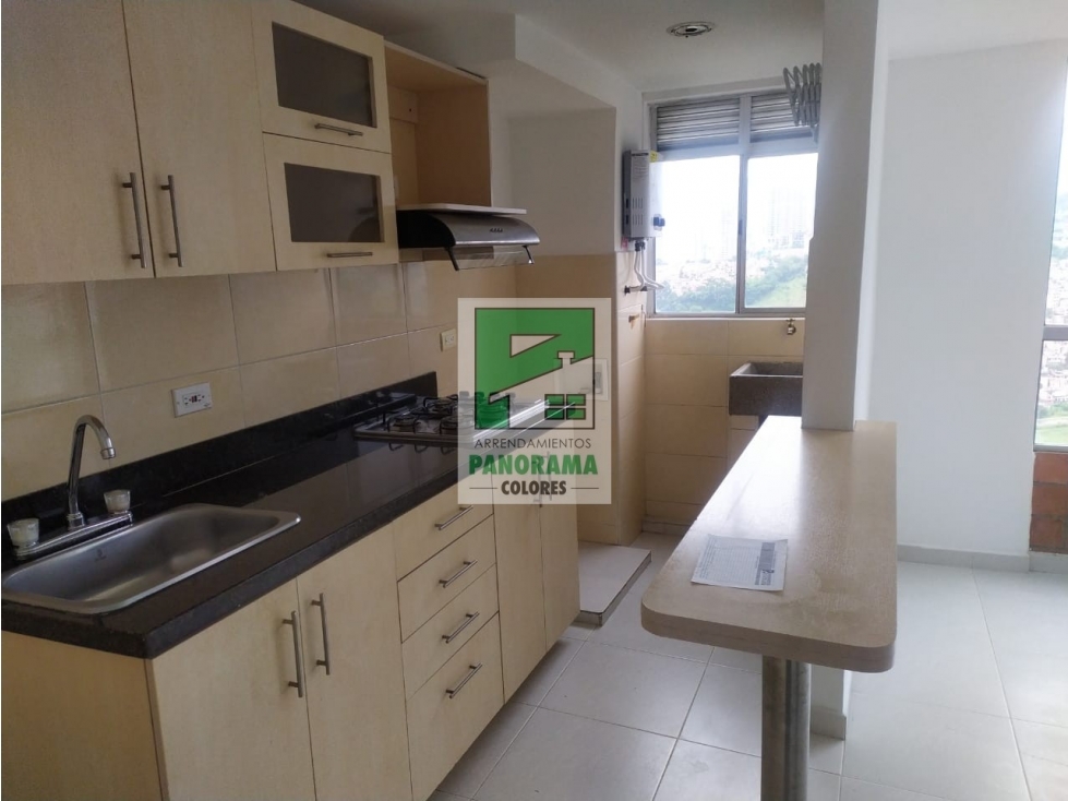 APARTAMENTO EN ARRIENDO SECTOR ROBLEDO — foto 3