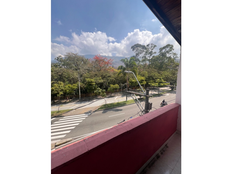 APARTAMENTO EN ARRIENDO SECTOR MANRIQUE — foto 4