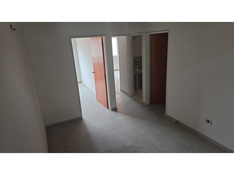 CASA COMERCIAL EN ARRIENDO SECTOR CALASANZ — foto 4