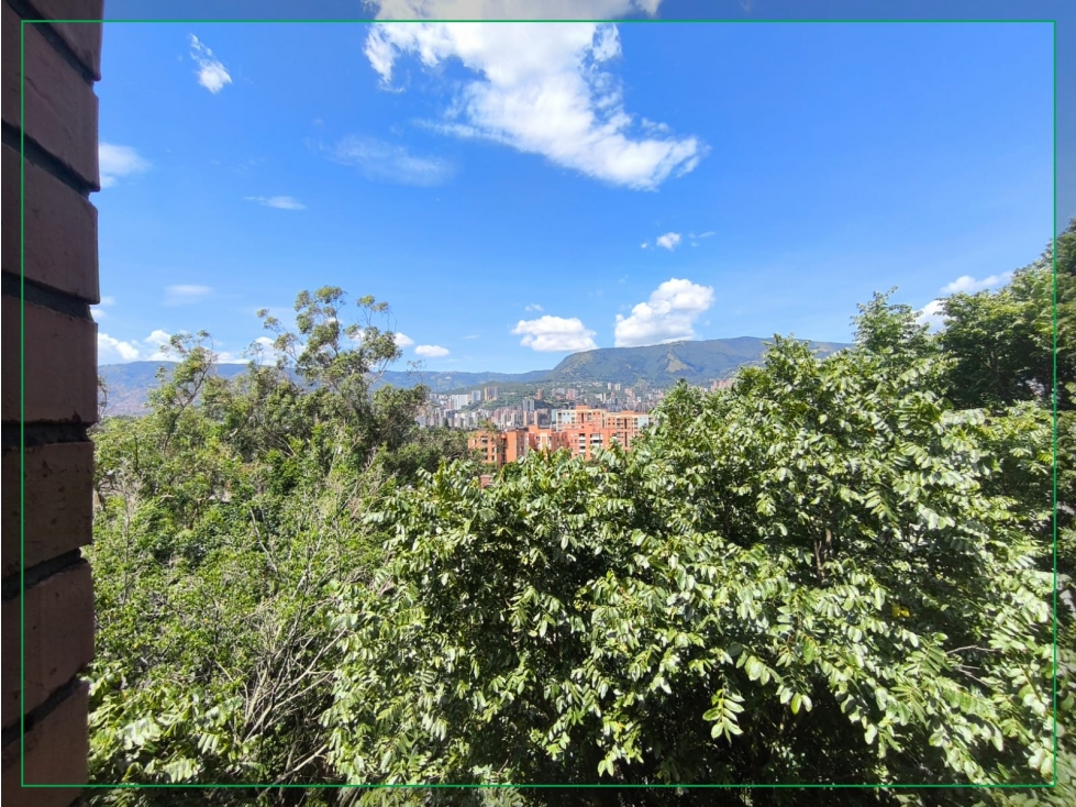 VENDO APARTAMENTO EN LA LOMA DE LOS BERNAL