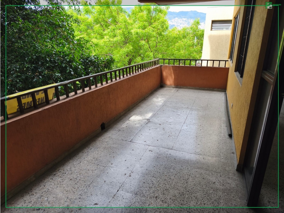 VENDO APARTAMENTO EN SAN JOAQUIN