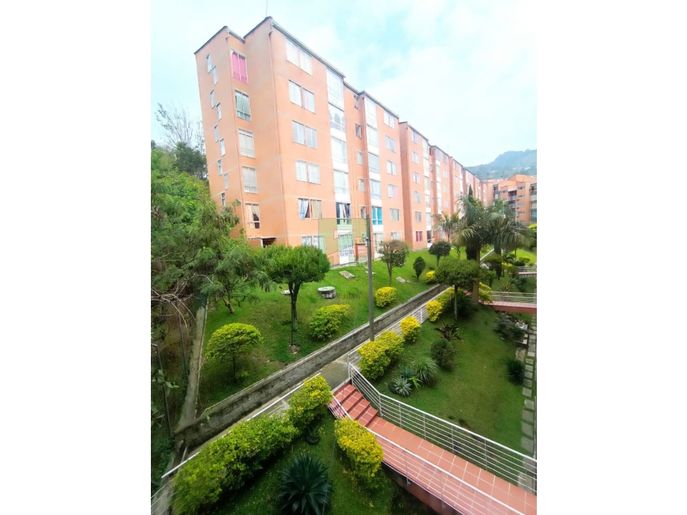 VENDO APARTAMENTO PARA INVERSIÓN EN ROBLEDO AURES