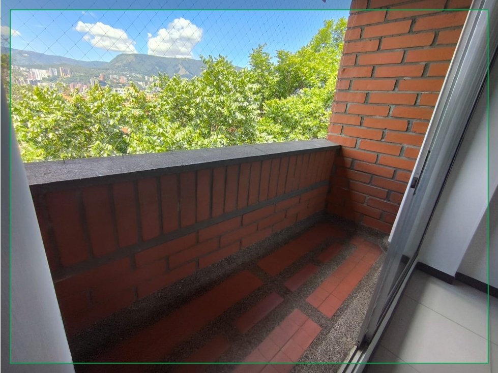 VENDO APARTAMENTO EN LA LOMA DE LOS BERNAL — foto 2