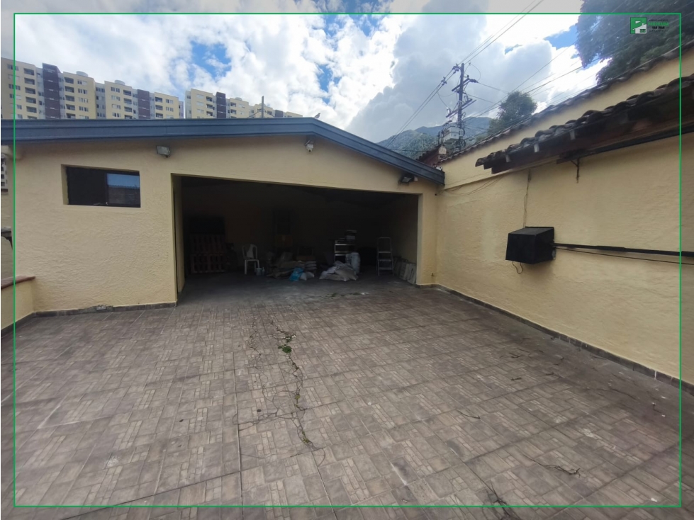 ARRIENDO CASA PARA USO COMERCIAL EN LA ESTRELLA CASA JARDÍN - 2