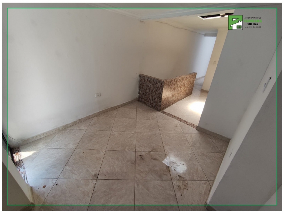 ARRIENDO APARTA ESTUDIO EN ROBLEDO TULIPANES — foto 2