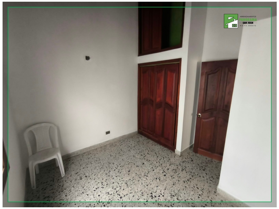 ARRIENDO CASA PARA USO COMERCIAL EN LA ESTRELLA CASA JARDÍN - 5