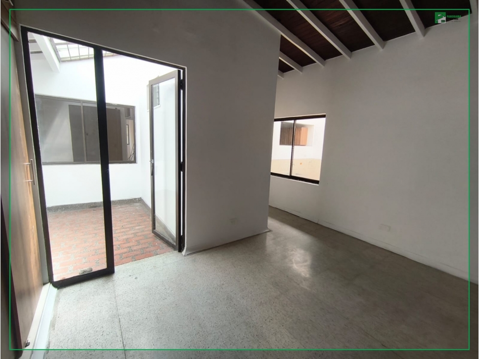 ARRIENDO CASA PARA USO COMERCIAL EN CALASANZ  — foto 3