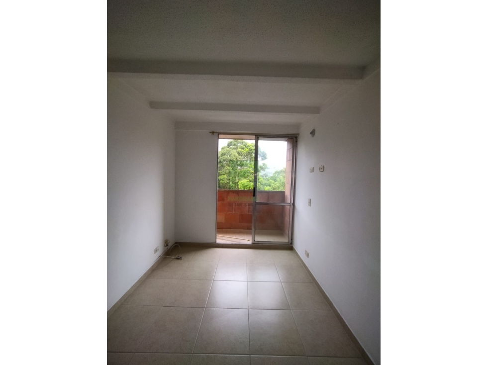 ARRIENDO APARTAMENO EN ROBLEDO LA AURORA — foto 3