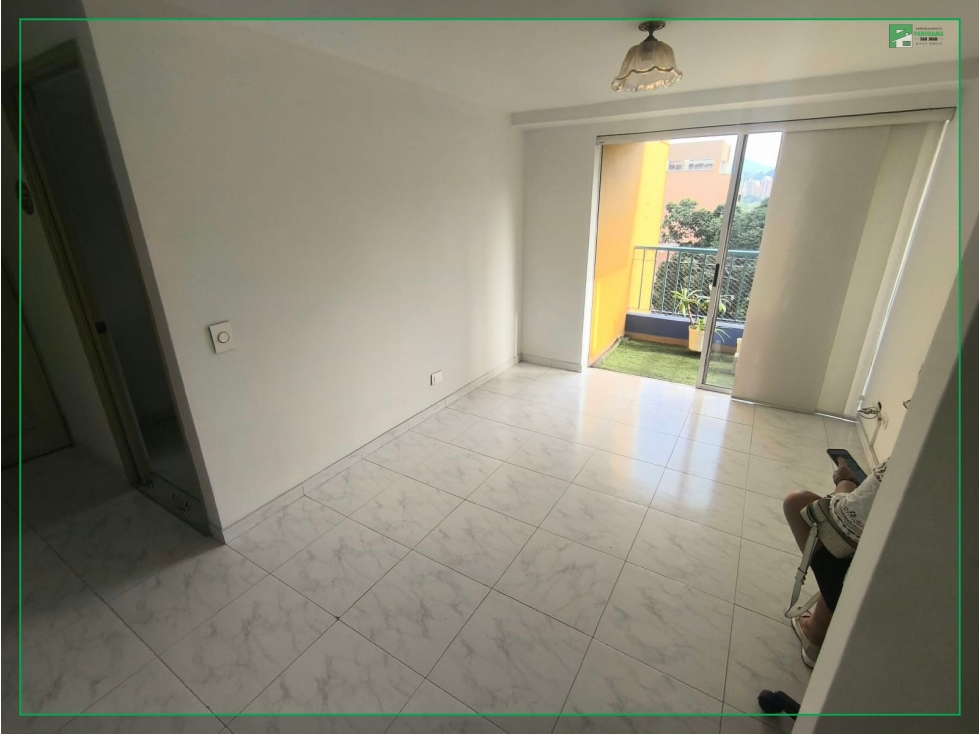 ARRIENDO APARTAMENTO EN BELÉN LA PALMA PLAZA VICUÑA — foto 3