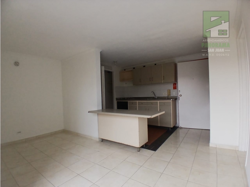 ARRIENDO APARTA ESTUDIO EN EL CENTRO DE MEDELLIN - BOMBONÁ — foto 3