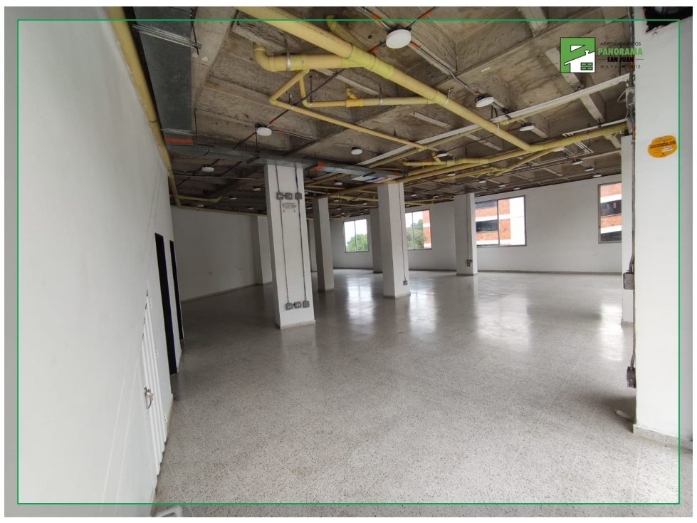 ARRIENDO BODEGA EN ROBLEDO - LA 80 — foto 3