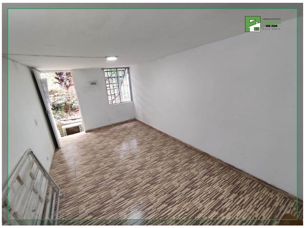 ARRIENDO APARTA ESTUDIO EN ROBLEDO TULIPANES — foto 4