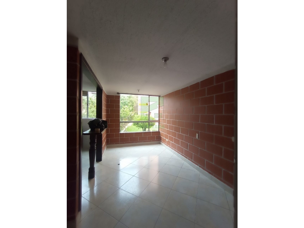 VENDO APARTAMENTO PARA INVERSIÓN EN ROBLEDO AURES — foto 4