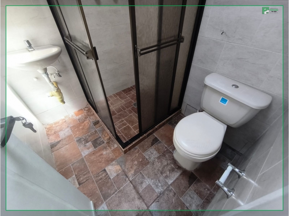 ARRIENDO CASA PARA USO COMERCIAL EN CALASANZ  — foto 5