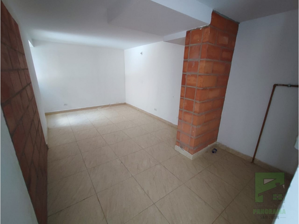 VENDO LOCAL EN ROBLEDO LA POLA EN UNIDAD CERRADA — foto 6