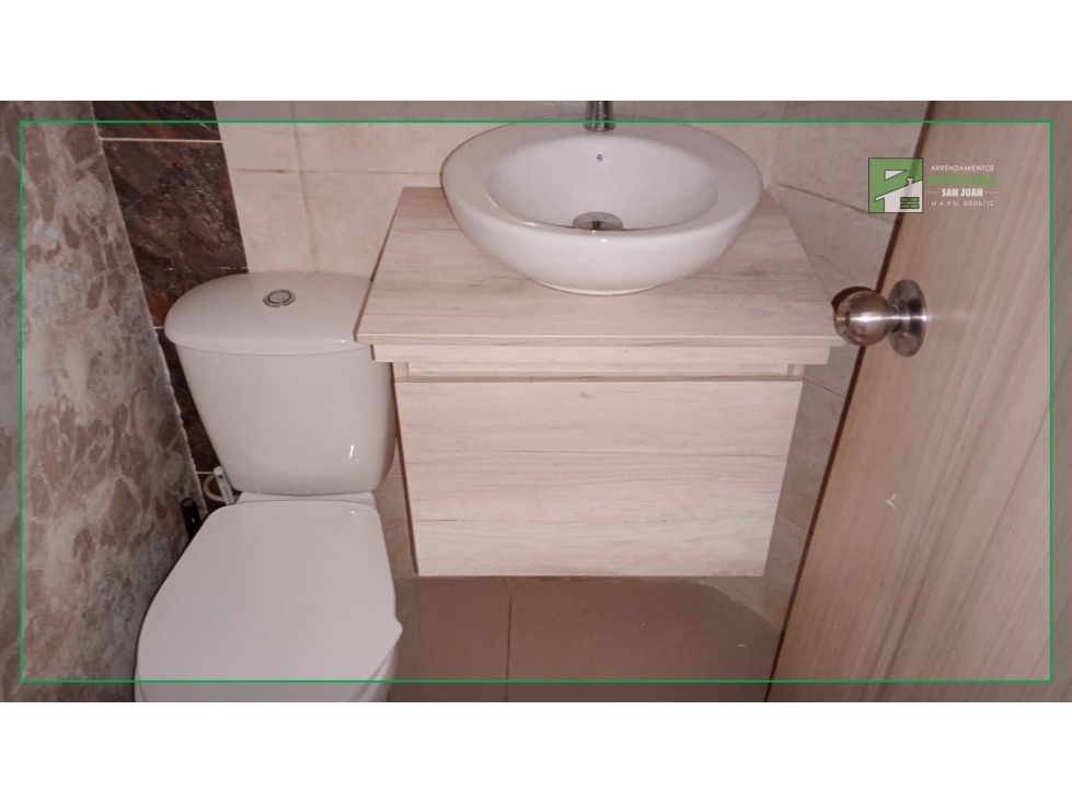 ARRIENDO LOCAL EN LAURELES  - 6
