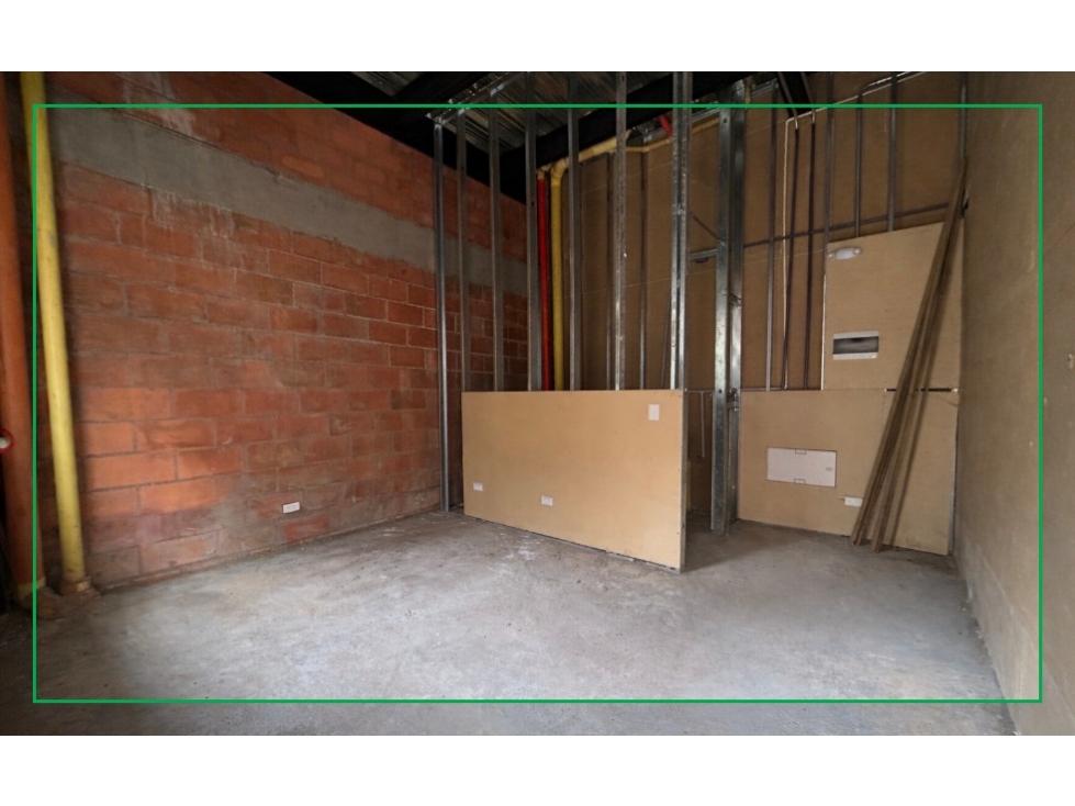 VENDO LOCAL EN MANRIQUE - OBRA NEGRA — foto 2