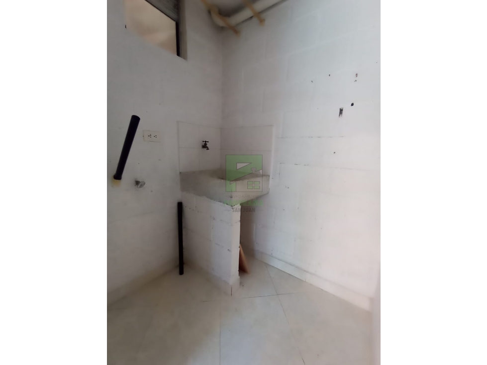 VENDO APARTAMENTO PARA INVERSIÓN EN ROBLEDO AURES — foto 6