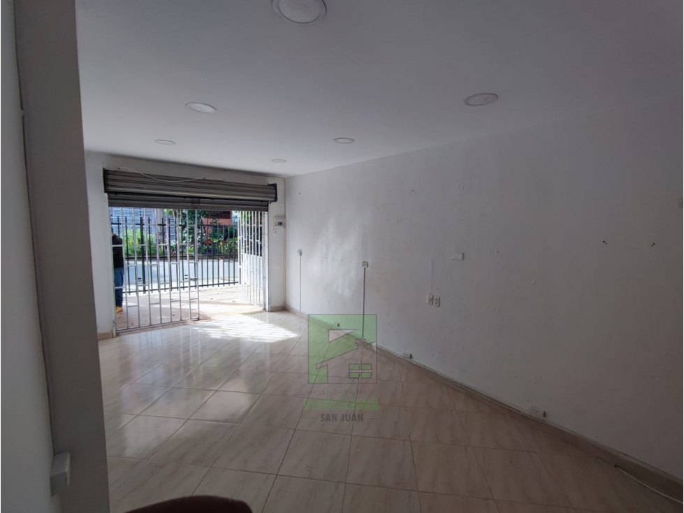 ARRIENDO LOCAL EN LAURELES — foto 5