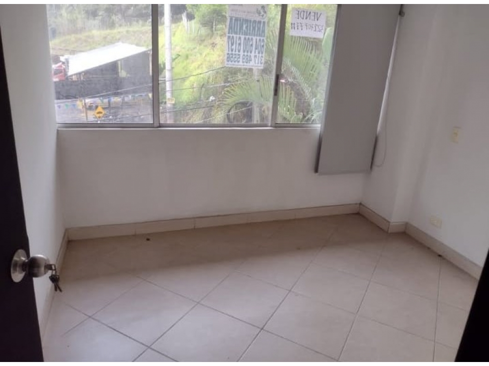 ARRIENDO LOCAL EN SAN ANTONIO DE PRADO - SECTOR PRADO VERDE — foto 3