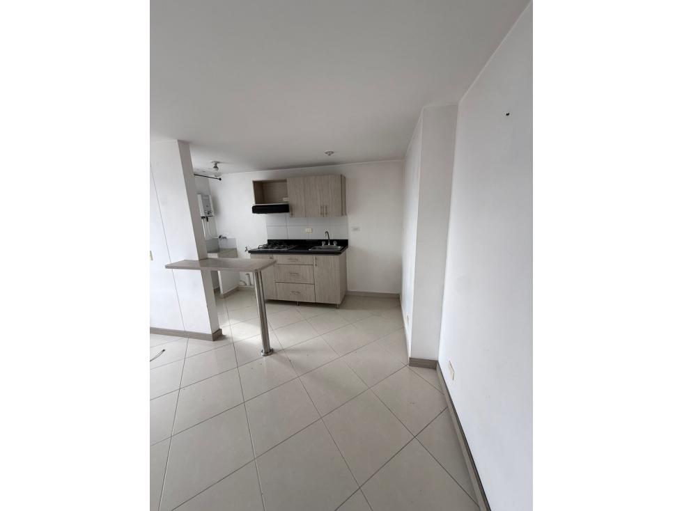 VENDO APARTAMENTO EN SAN ANTONIO DE PRADO - SECTOR BARICHARA — foto 2