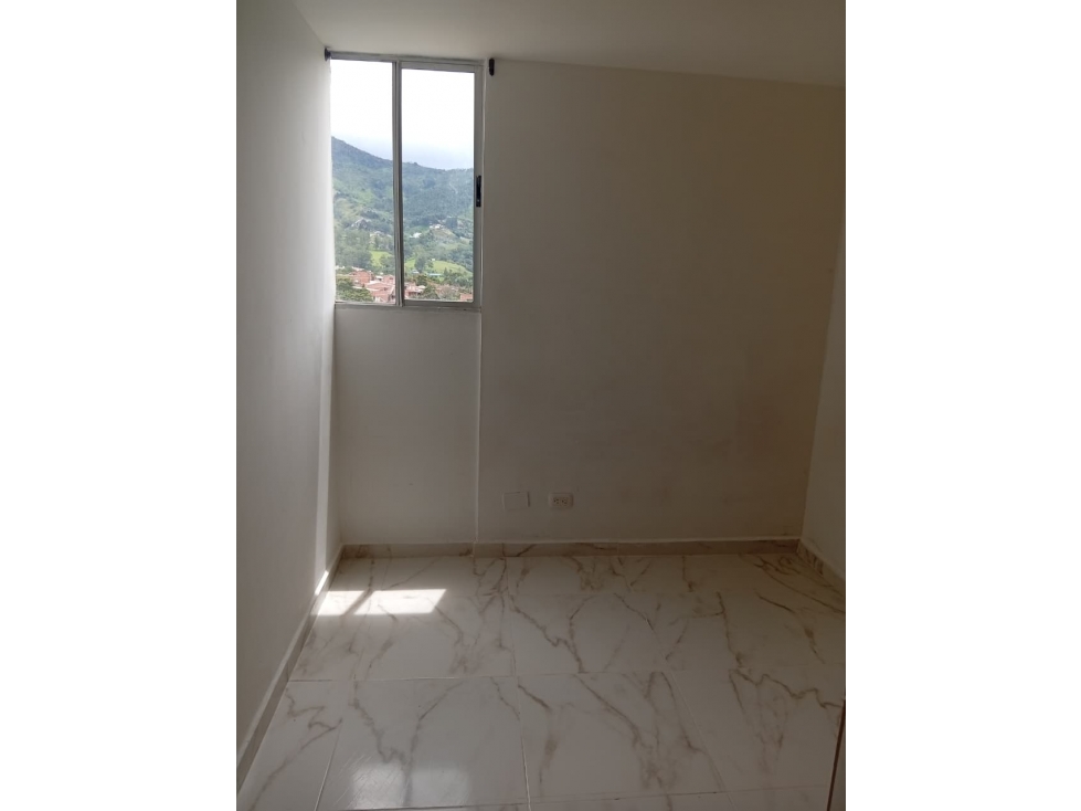 ARRIENDO APARTAMENTO EN SAN ANTONIO DE PRADO - SECTOR EL VERGEL — foto 4