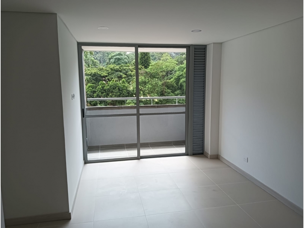 ARRIENDO APARTAMENTO EN LA ESTRELLA SECTOR LA ALDEA — foto 2