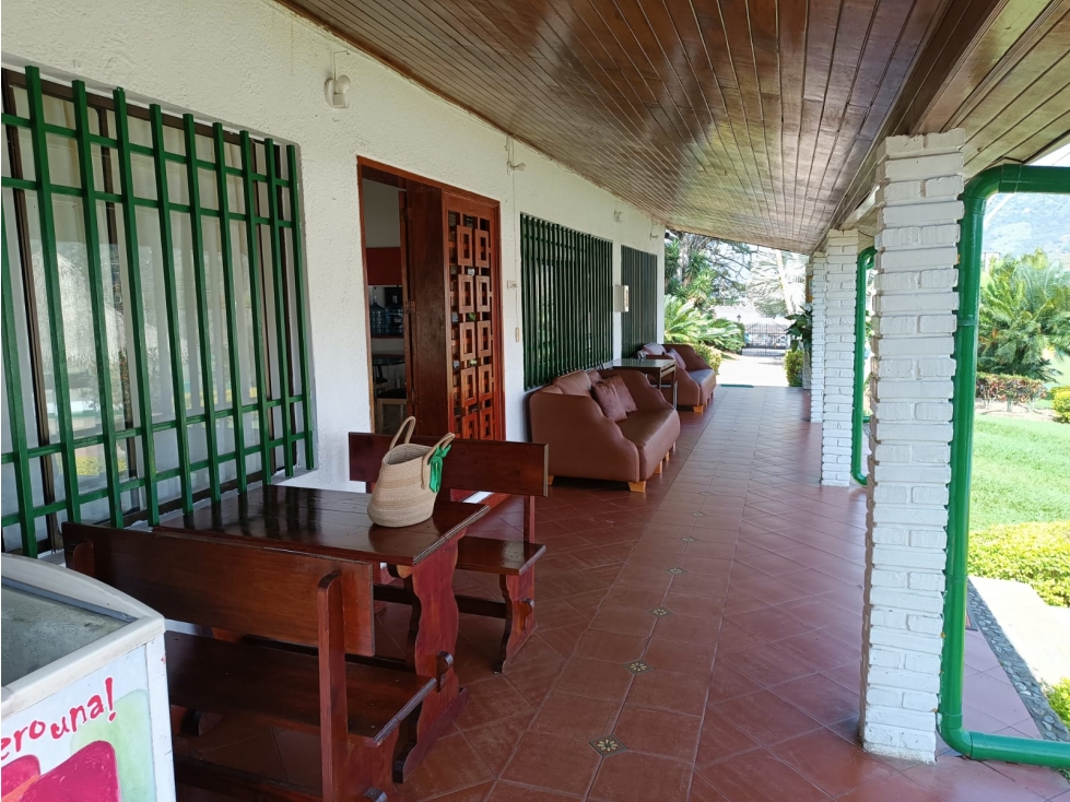 ARRIENDO FINCA DE RECREO EN GIRARDOTA - VEREDA SAN DIEGO - 2