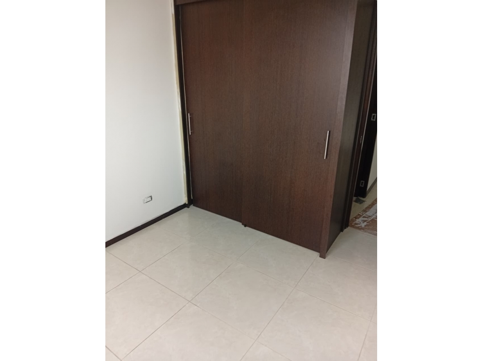 ARRIENDO APARTAMENTO EN LA ESTRELLA - SECTOR FERRERIA — foto 4