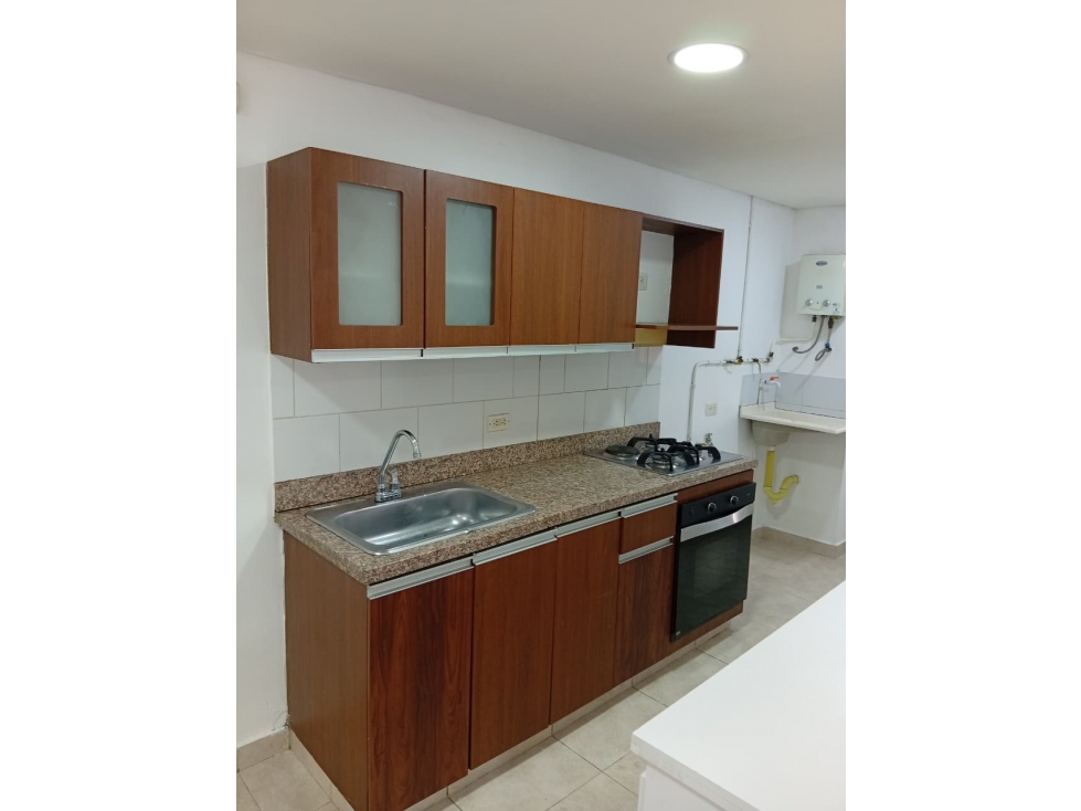 ARRIENDO APARTAMENTO EN LA ESTRELLA - SECTOR FERRERIA