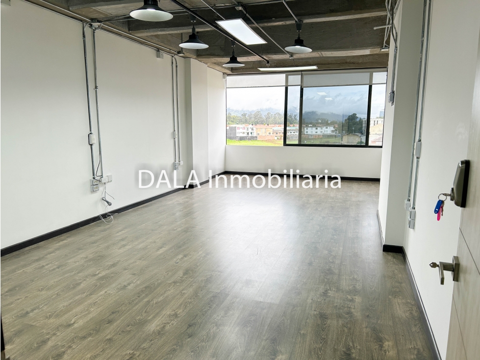 SE VENDE OFICINA EN CAJICA SECTOR CALAHORRA — foto 3