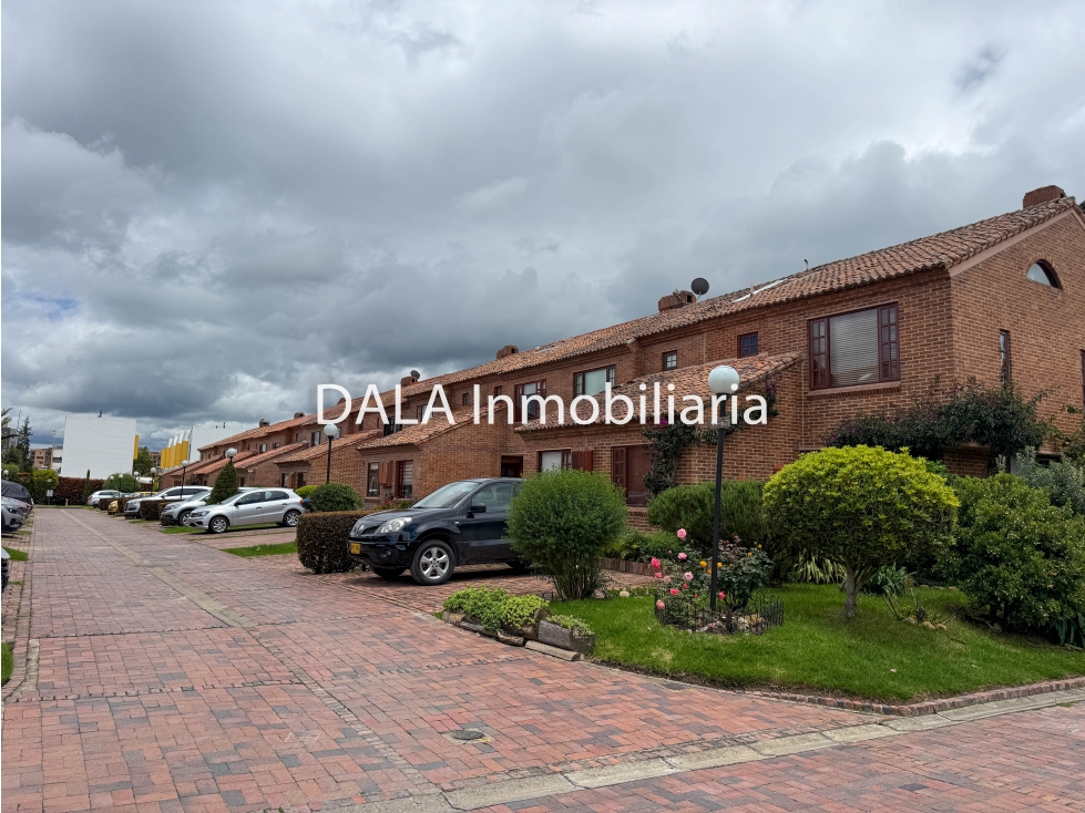 SE VENDE CASA SECTOR RIO FRIO EN CHIA CUNDINAMARCA