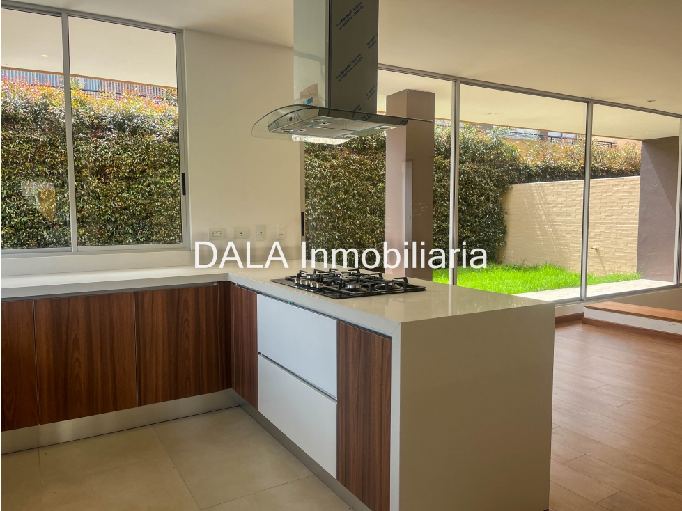 SE VENDE CASA EN CAJICA, CONJUNTO LOS PINOS, INMOBILIARIAS CAJICÁ — foto 2