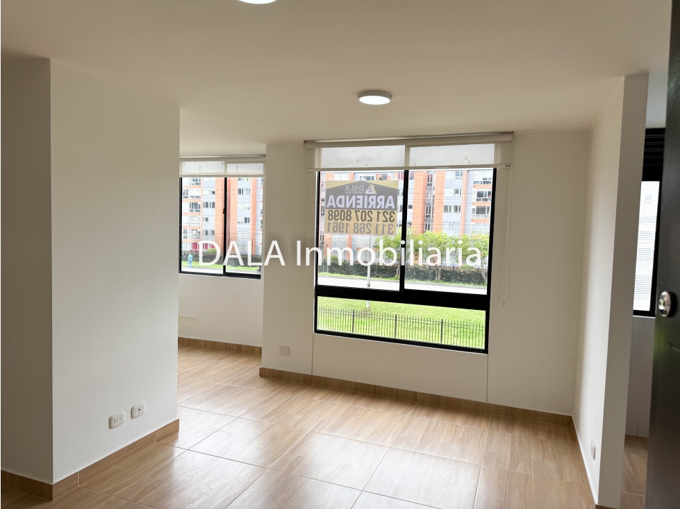 SE ARRIENDA APARTAMENTO VIA CHIA COTA — foto 2