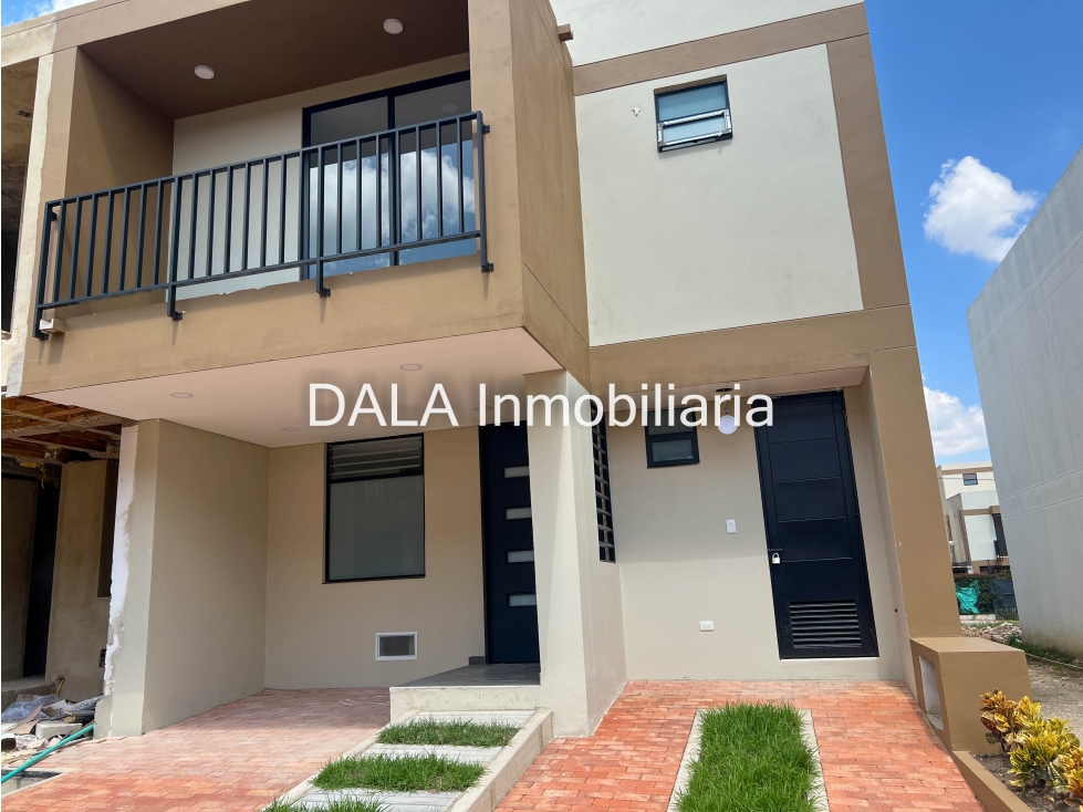 SE VENDE CASA EN COTA, CONJUNTO QUINTAS DE TOLEDO, INMOBILIARIAS COTA