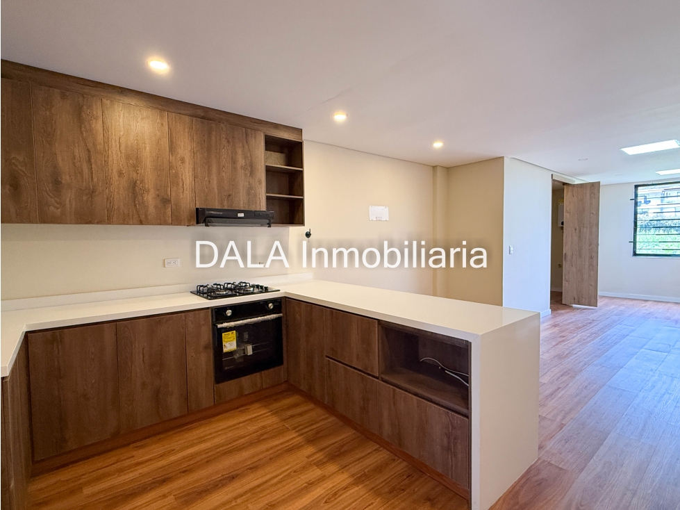 SE VENDE HERMOSA CASA INDEPEDIENTE EN COTA — foto 5