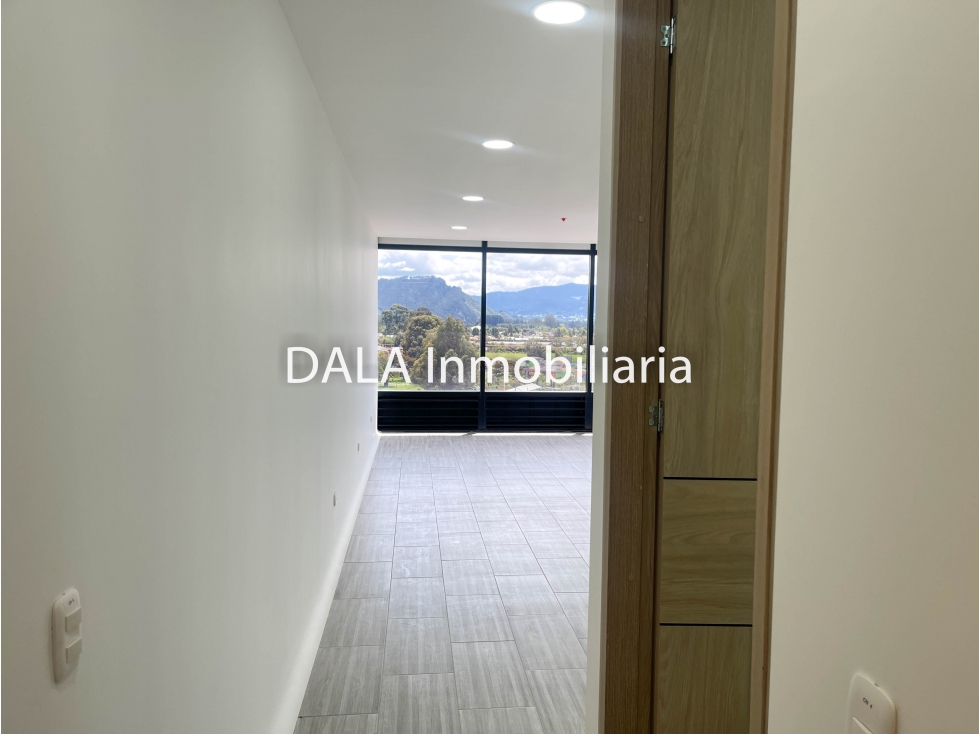 SE ARRIENDA CONSULTORIO U OFICINA EN CAJICA CUNDINAMARCA - 2