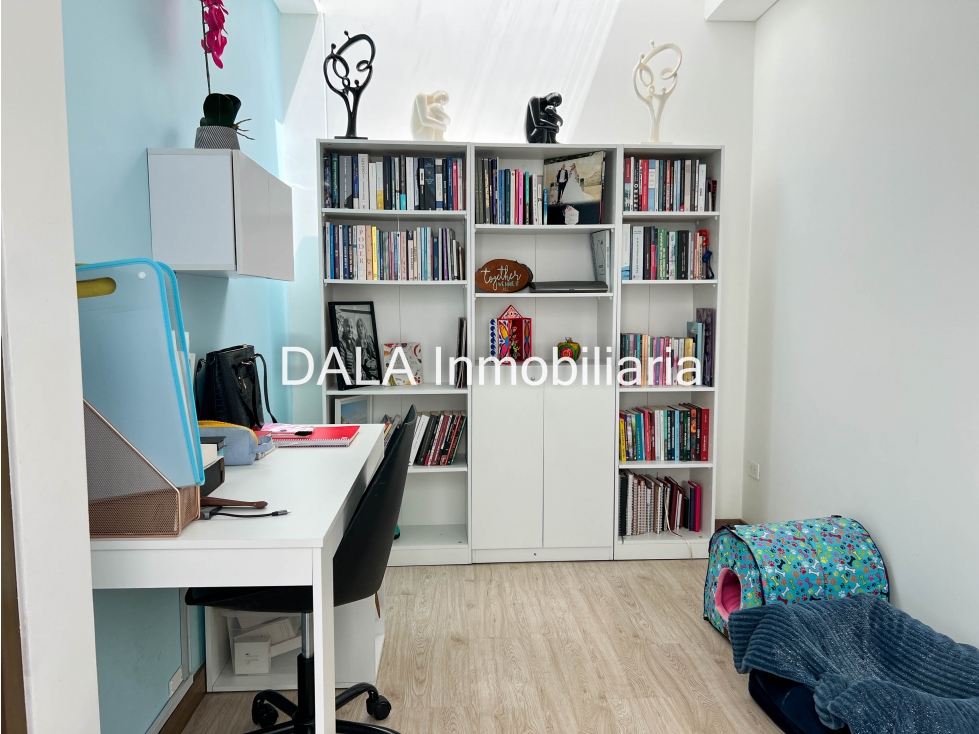 SE VENDE HERMOSA CASA EN COTA — foto 6