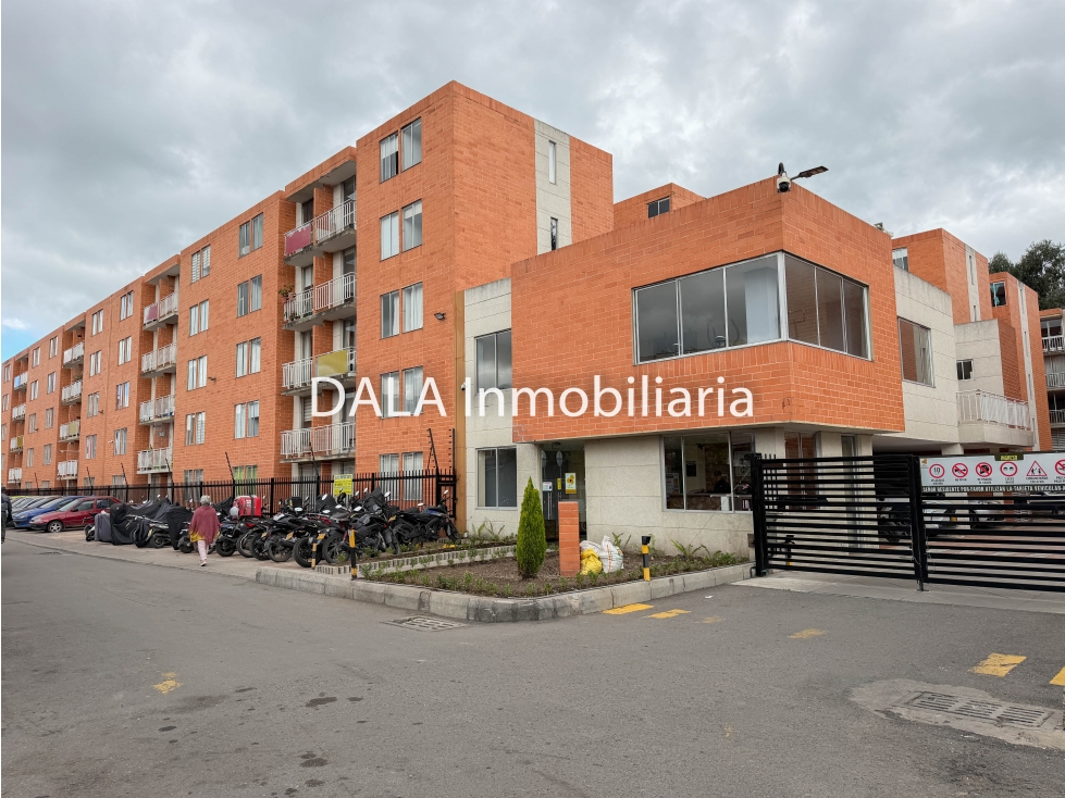 APARTAMENTO EN ARRIENDO SEC CAPELLANIA EN CAJICÁ