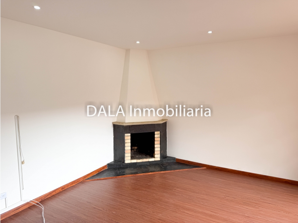 SE ARRIENDA CASA AV CHILACOS EN CHIA CUNDINAMARCA — foto 4