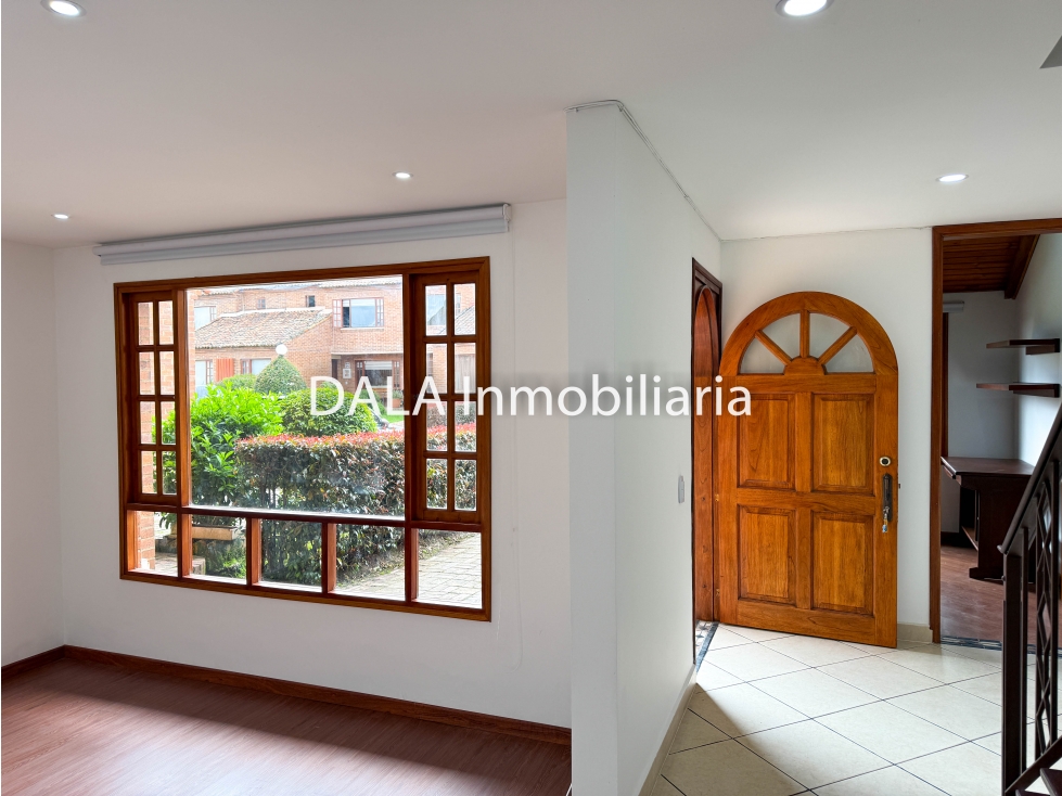 SE ARRIENDA CASA AV CHILACOS EN CHIA CUNDINAMARCA — foto 5