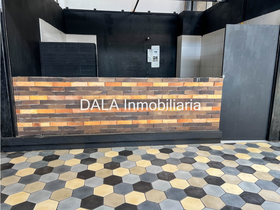 SE ARRIENDA LOCAL COMERCIAL EN EL CENTRO EN CHIA - 6