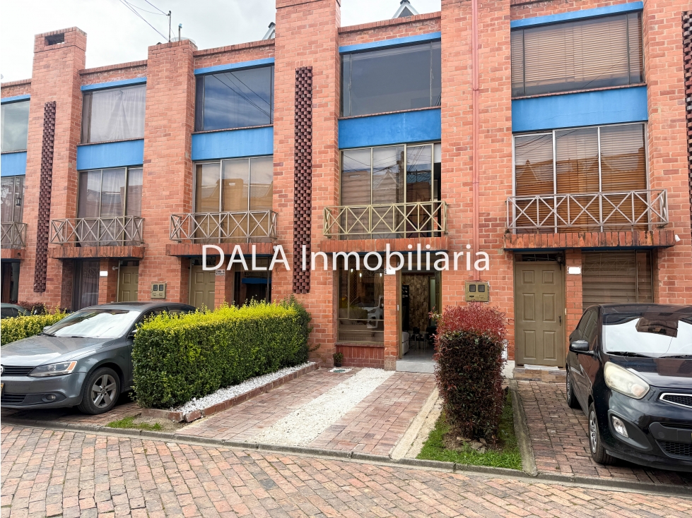 SE VENDE CASA EN CHIA AV CHILACOS